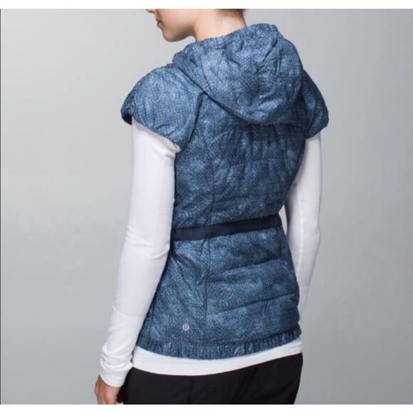 Lululemon Vest Womens 6 Spring Fling Goose Down Blue Hooded Puffer Athleisure - Picture 7 of 9